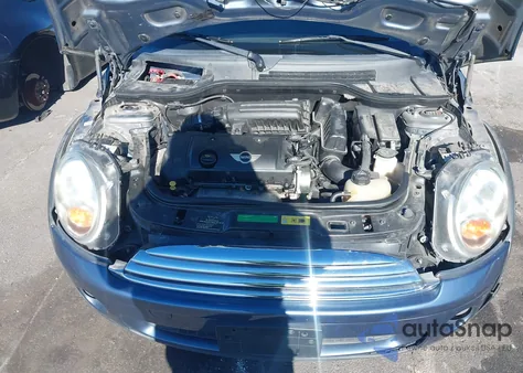 2010 Mini Cooper Clubman из США, поврежденный, VIN WMWML3C59ATX39057